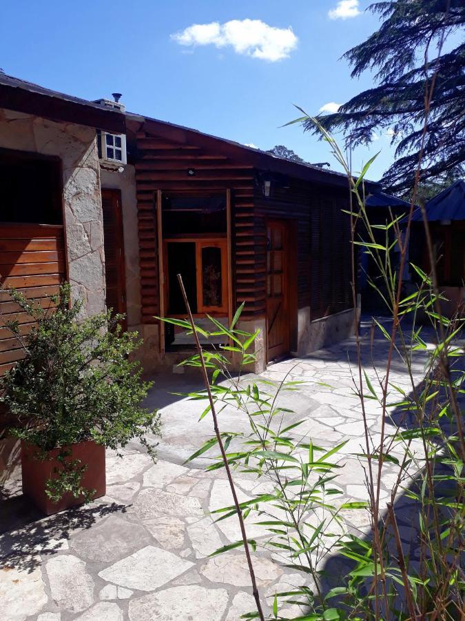 Sierra Suites Сиера де лос Падрес Екстериор снимка